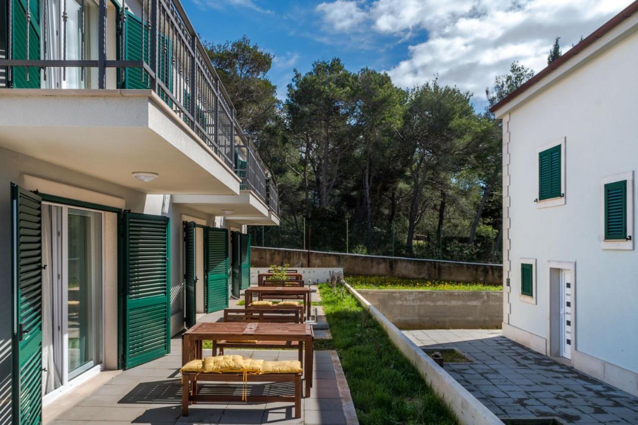 Bijaka Villas&Apartments ミルナ エクステリア 写真